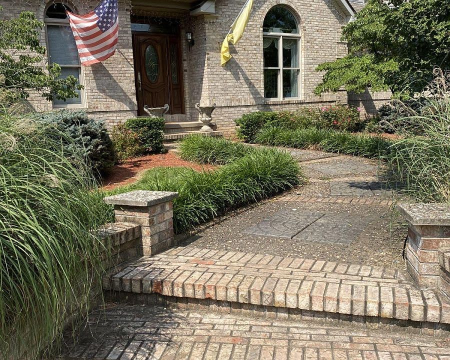 1st image of 130 Country Ln