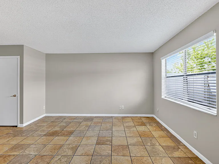 Terrace at Naples Townhomes — Photo 16