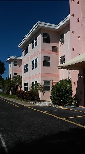 1st image of 11447 Park Blvd APT 113