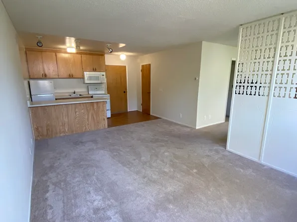 2477 Virginia St #204, Berkeley, CA 94709