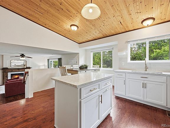 4th image of 9688 Whitecliff Place