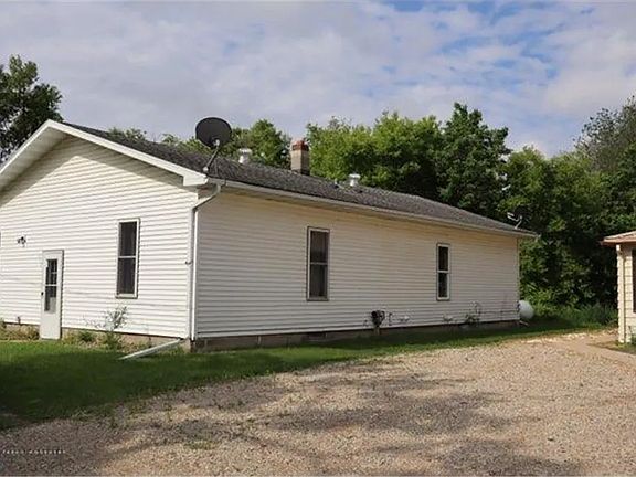 3rd image of 510 1/2 Kempel Dr