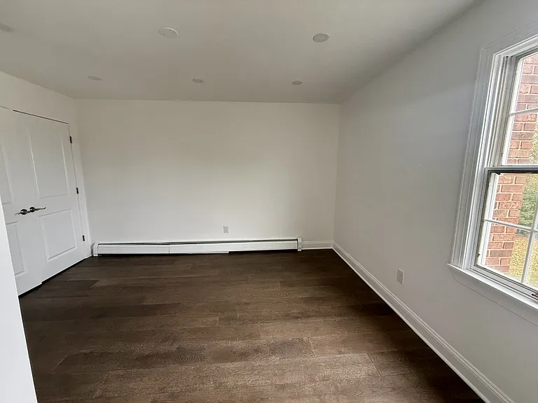 71 Tiffany Dr — Photo 12