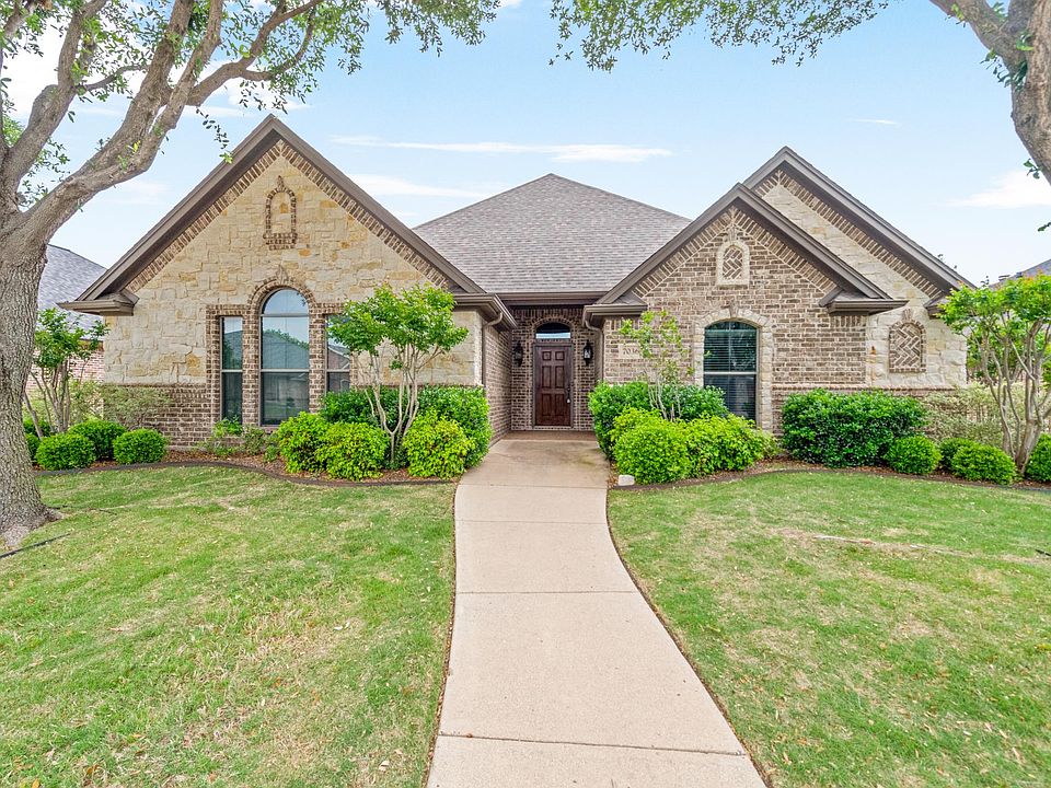 1st image of 7036 Ridge Crest Dr