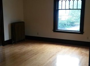 148 Maple St #2, Bangor, ME 04401