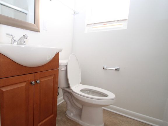 2nd image of 104 S Main St #102C
