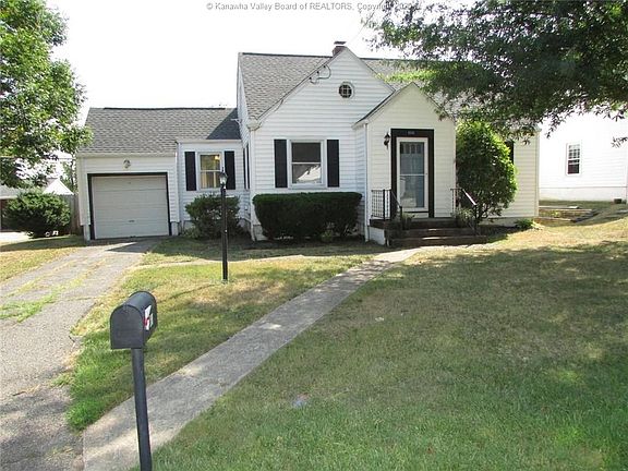 2nd image of 601 Churchill Dr