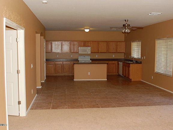 2nd image of 43186 W Estrada St