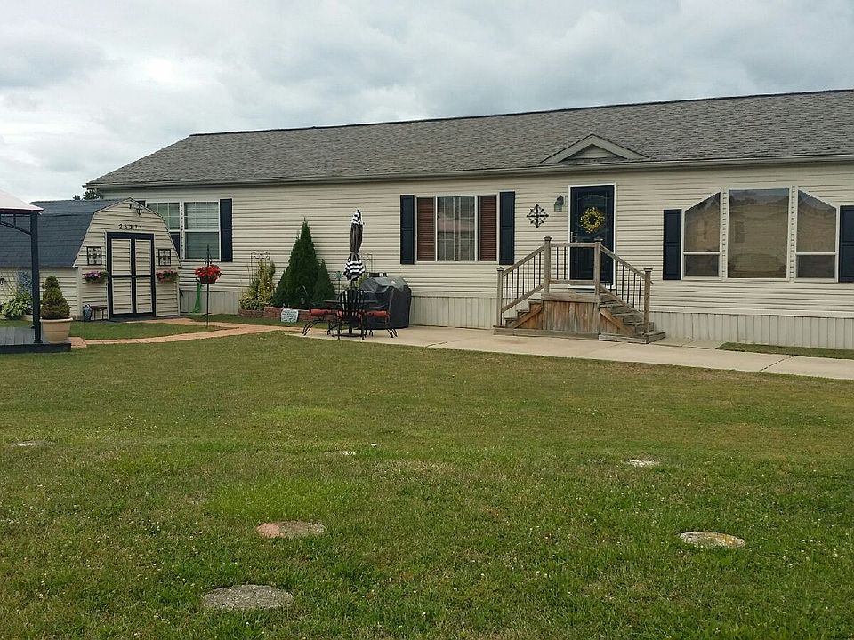 1st image of 25371 Phoenix Ct
