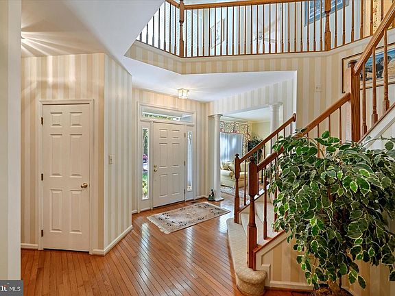 2nd image of 11510 Pebblecreek Dr