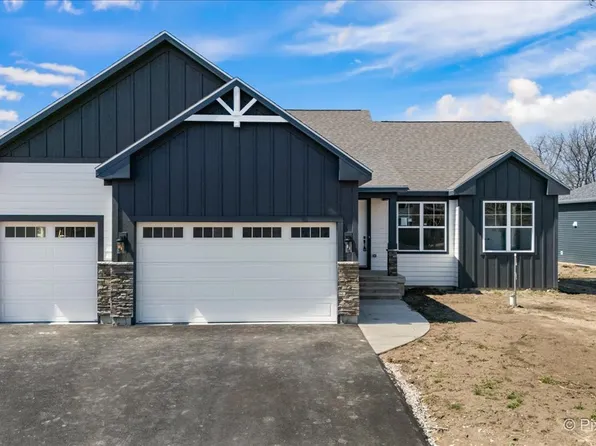 1215 Noble Dr, Pt Barrington, IL 60010