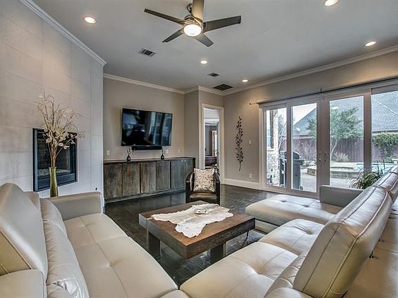 4th image of 822 Kings Canyon Ct