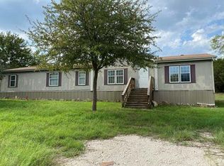 916 Partridge Ct, Granbury, TX 76049
