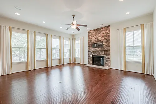 7567 Arundel Woods Dr Photo 1