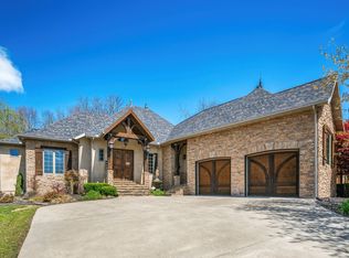 1028 Fox Haven Dr, Mount Vernon, MO 65712