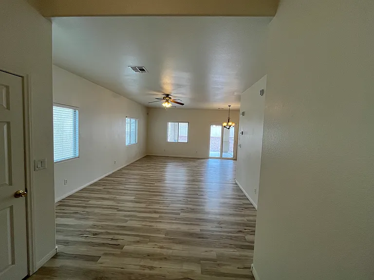 5613 Clotidle Soupert Ct — Photo 3