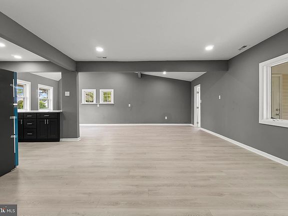 2nd image of 3 Indian Creek Way