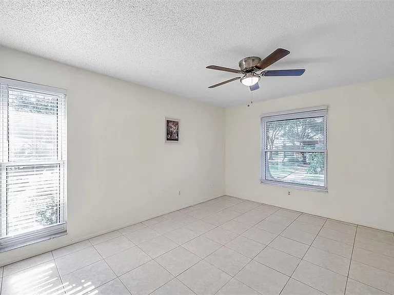 2291 Shelly Dr #D — Photo 24