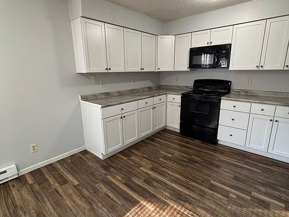 3rd image of 1322 5th Ave S APT 4