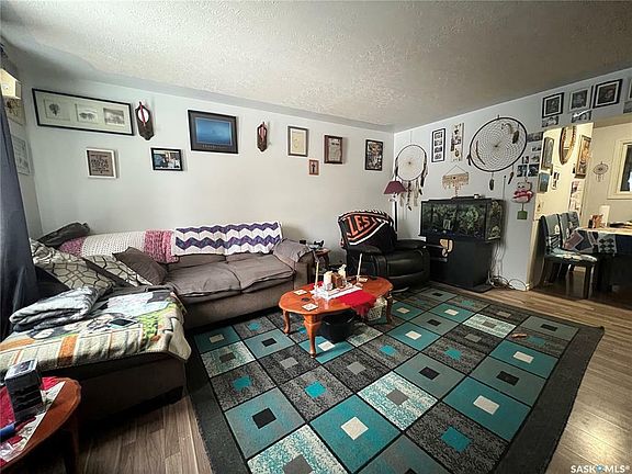 2nd image of 518 U Ave S