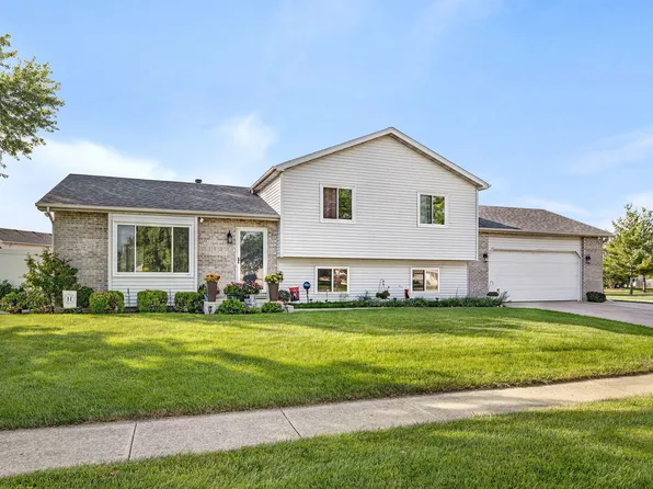 1540 Carol Anne Dr, Morris, IL 60450