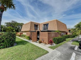 5931 SE Riverboat Dr, Stuart, FL 34997
