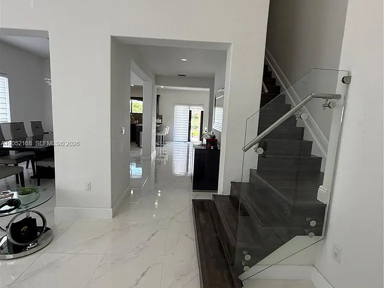 4450 SW 164th Ave — Photo 4