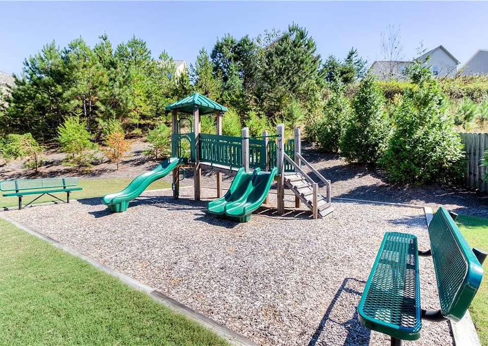 2nd image of 6105 Crescent Landing Dr
