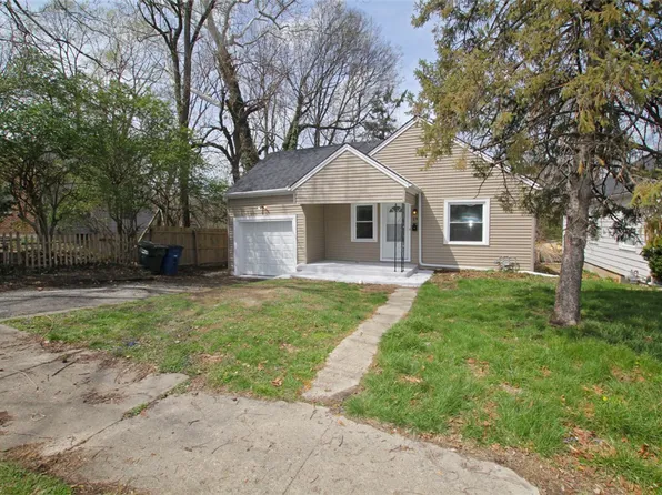 19 Firwood Dr, Dayton, OH 45419