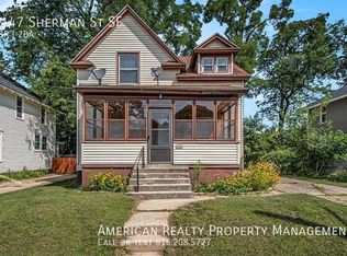 1147 Sherman St SE, Grand Rapids, MI 49506