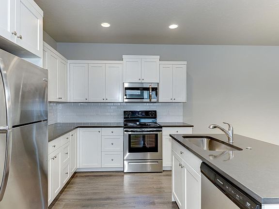 2nd image of 2207 Ison Ct #101