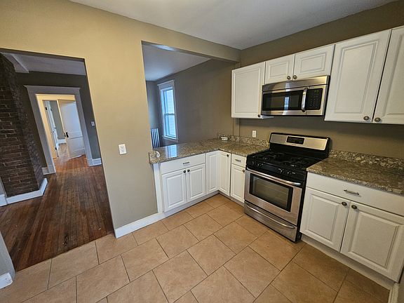 2nd image of 1330 Brockley Ave