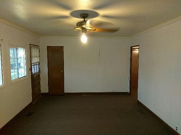 3rd image of 3758 E 154th St