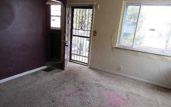 2nd image of 2990 Grasmere Ave
