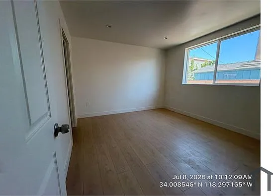 1243 W 41st Pl — Photo 13