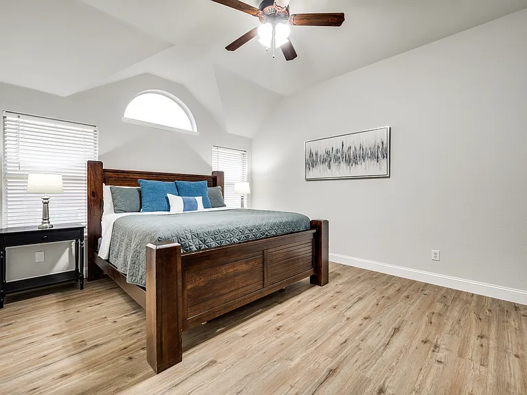 9512 Shirland Ln — Photo 21