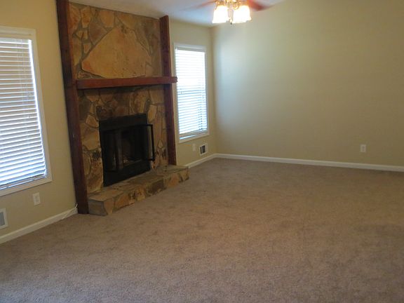 4th image of 3657 Waverly Oaks Way