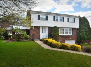 324 McKenzie Dr, Pittsburgh, PA