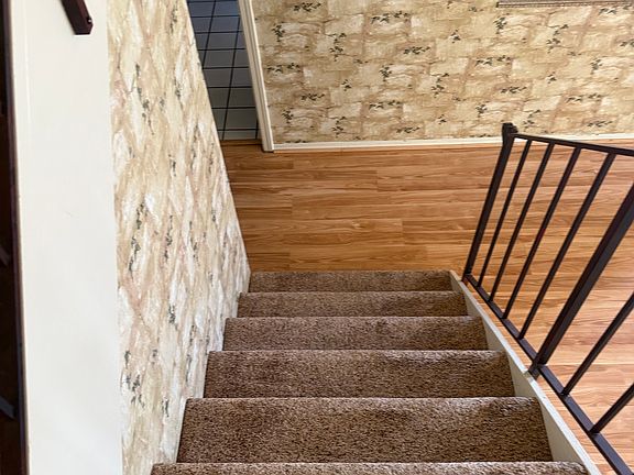 5th image of 23 Cherrywood Sq #23