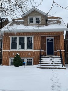 2548 N Mango Ave, Chicago, IL, 60639
