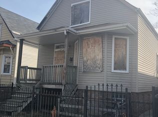 5631 S Damen Ave, Chicago, IL 60636