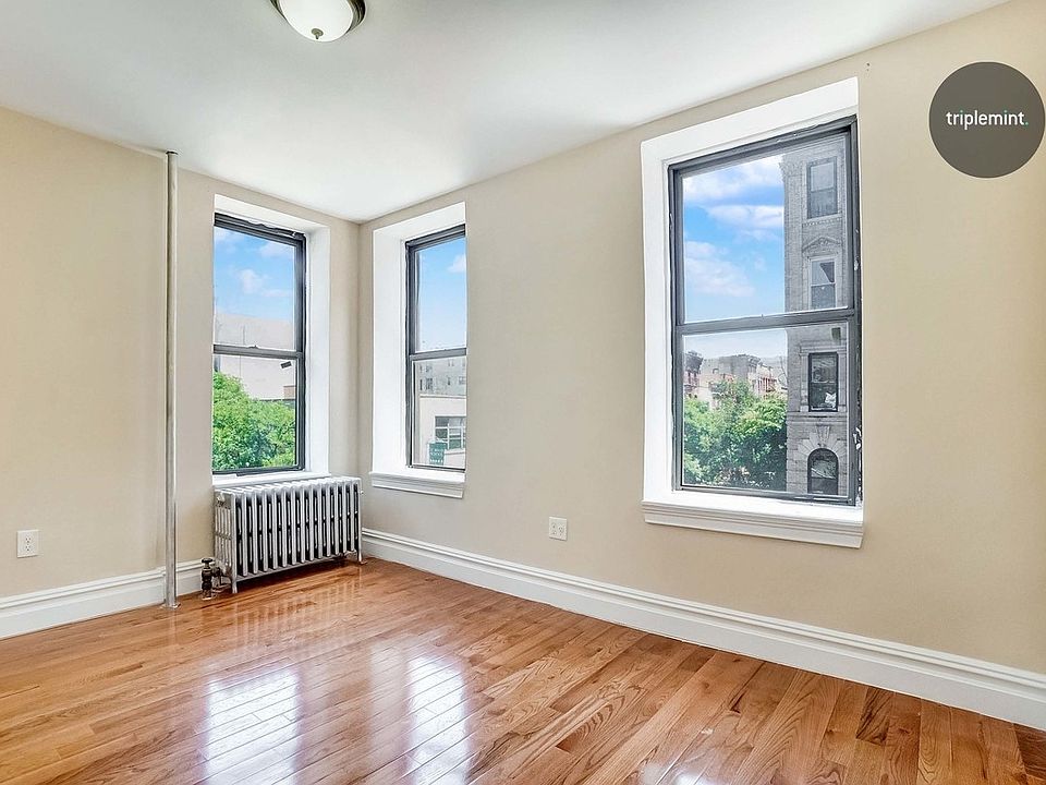 1st image of 108 Avenue B #2