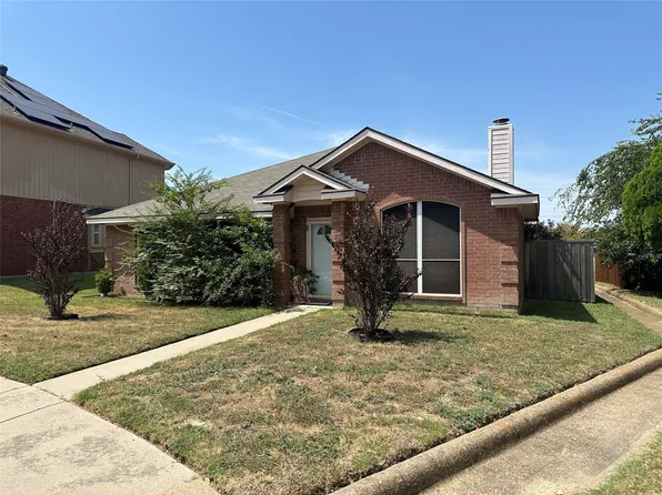 1811 Stewart St, Cedar Hill, TX 75104
