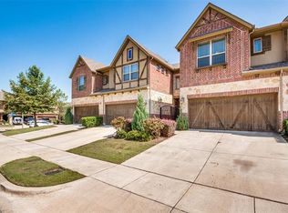 1604 Brook Grove Dr, Euless, TX 76039