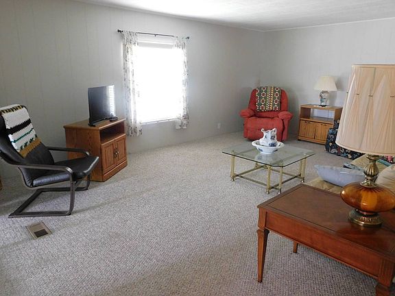 2nd image of 1510 Ariana St #61