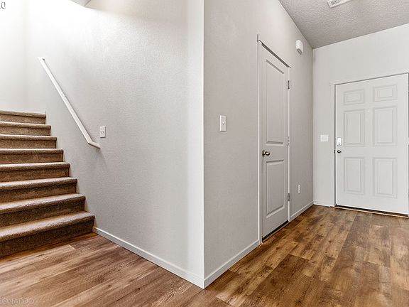 5th image of 11522 NE 125th Ave