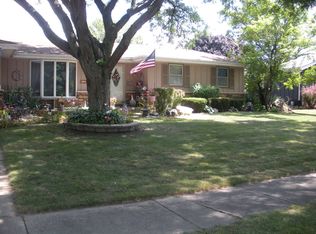 25006 W Willow Dr, Plainfield, IL 60544