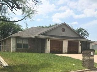 151 Meadows Dr N, Granbury, TX 76048