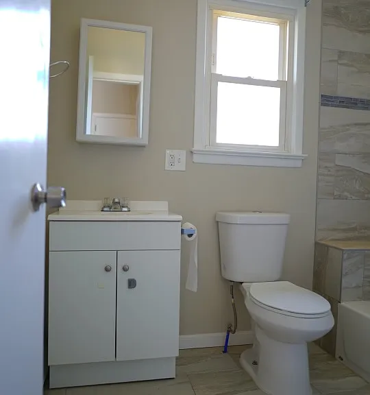 437 Broad St #2 — Photo 12