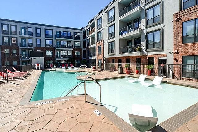 1st image of 1701 Oak Hill Ln APT 1211